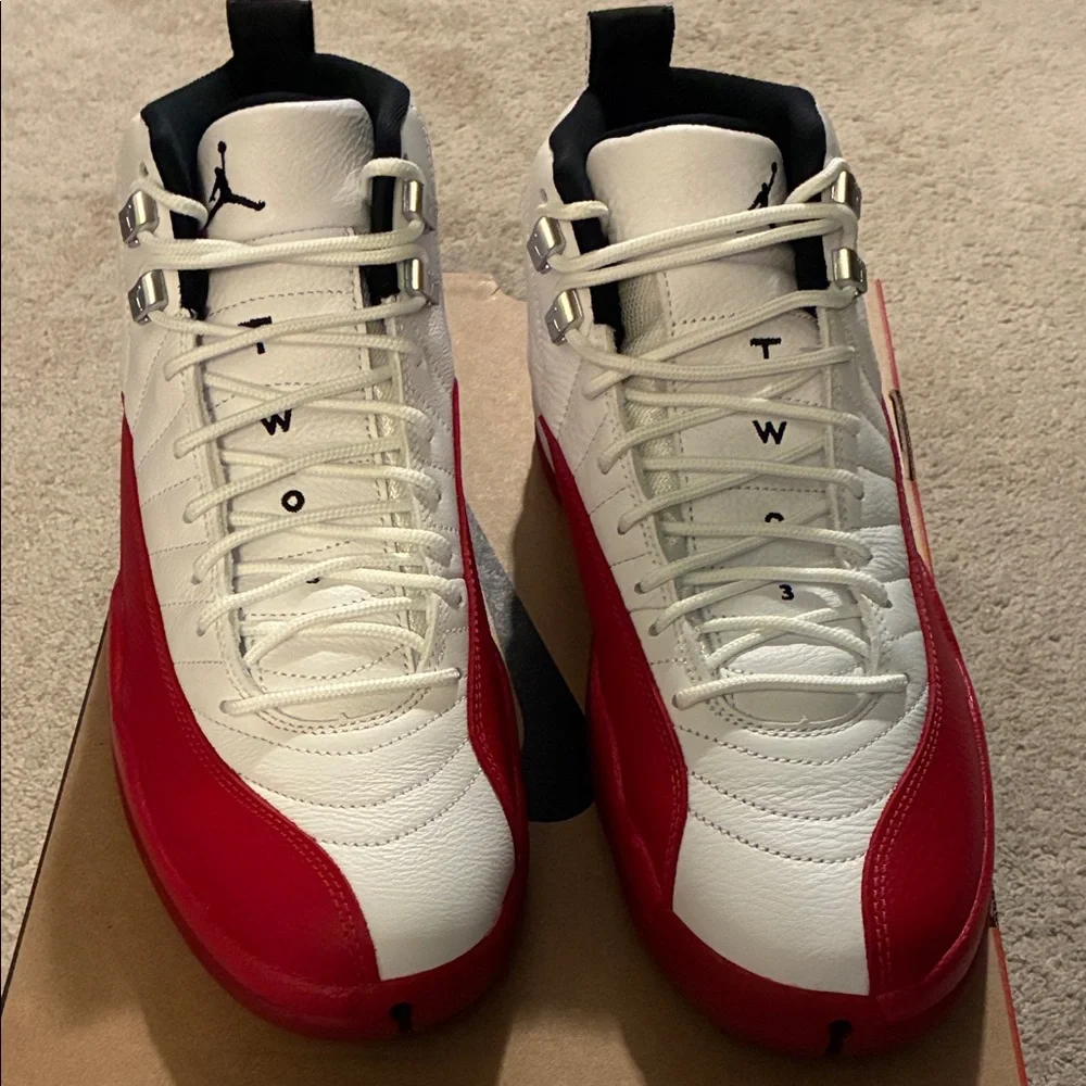 Jordan Retro 12 Cherry - Picture 1 of 5